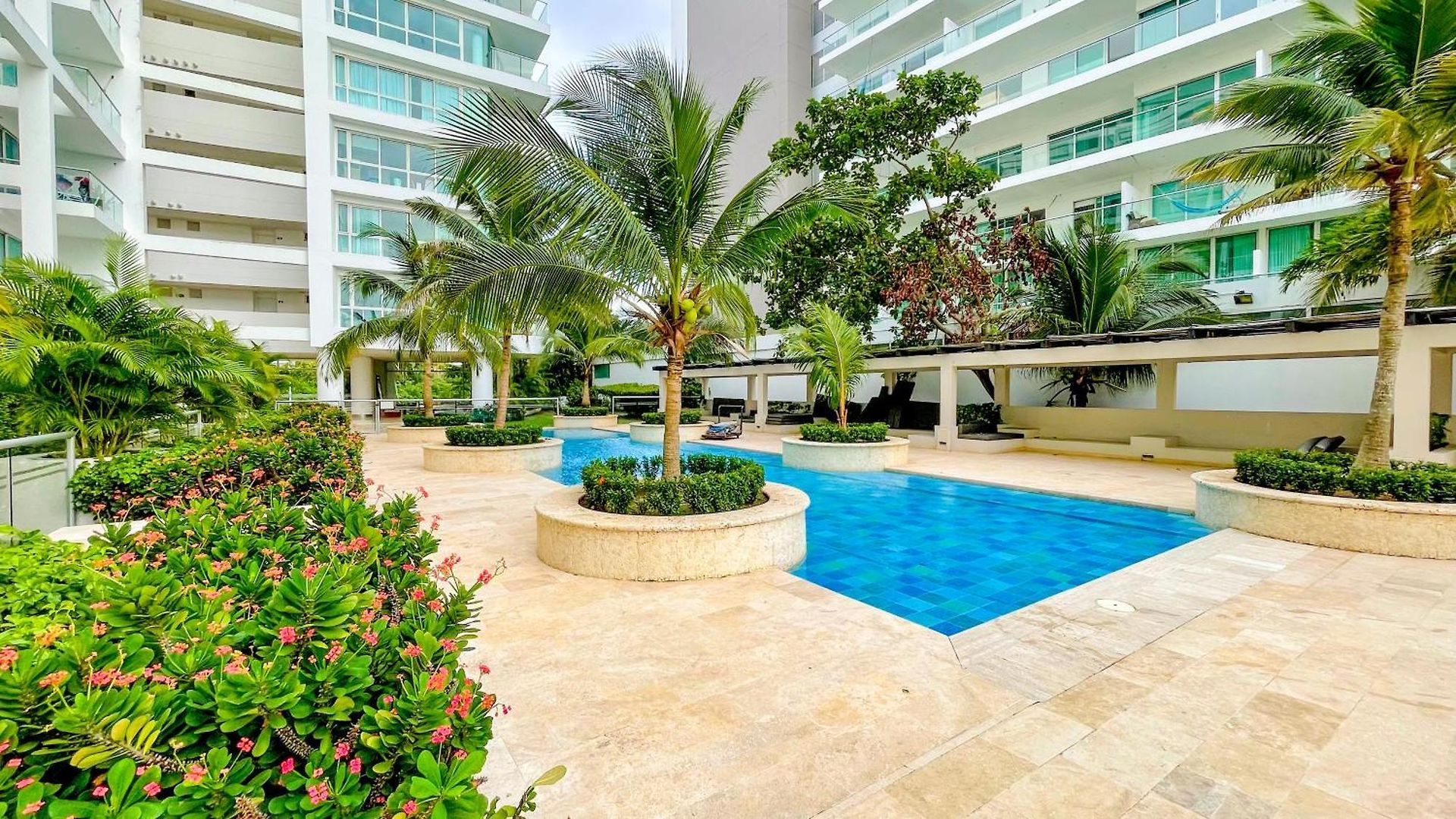 Apartamento Comodos Aptos En Morros3 Con Salida Directa A La Playa, Piscina&parking