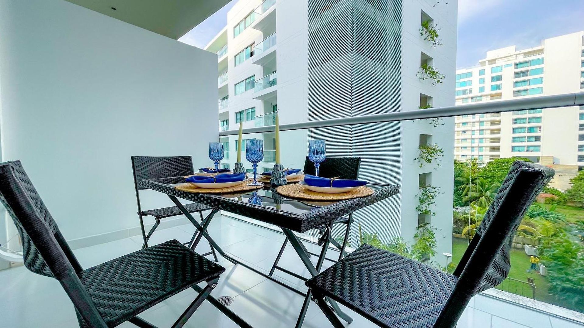 Apartamento Comodos Aptos En Morros3 Con Salida Directa A La Playa, Piscina&parking