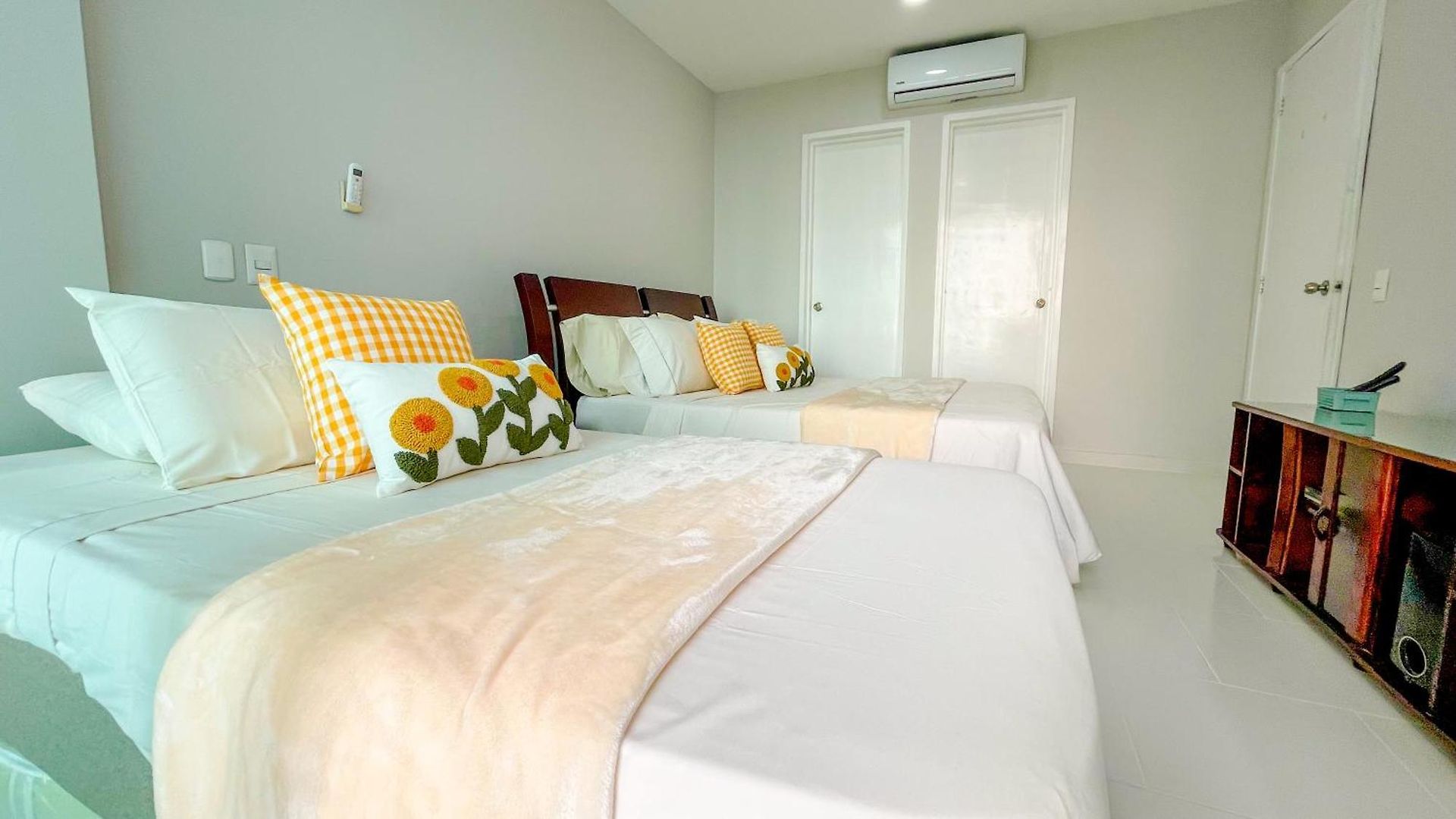Apartamento Comodos Aptos En Morros3 Con Salida Directa A La Playa, Piscina&parking *