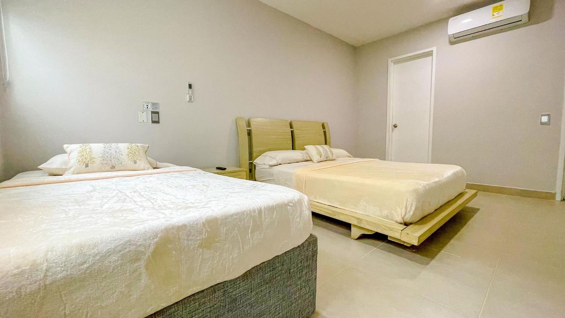 Comodos Aptos En Morros3 Con Salida Directa A La Playa, Piscina&parking * Cartagena