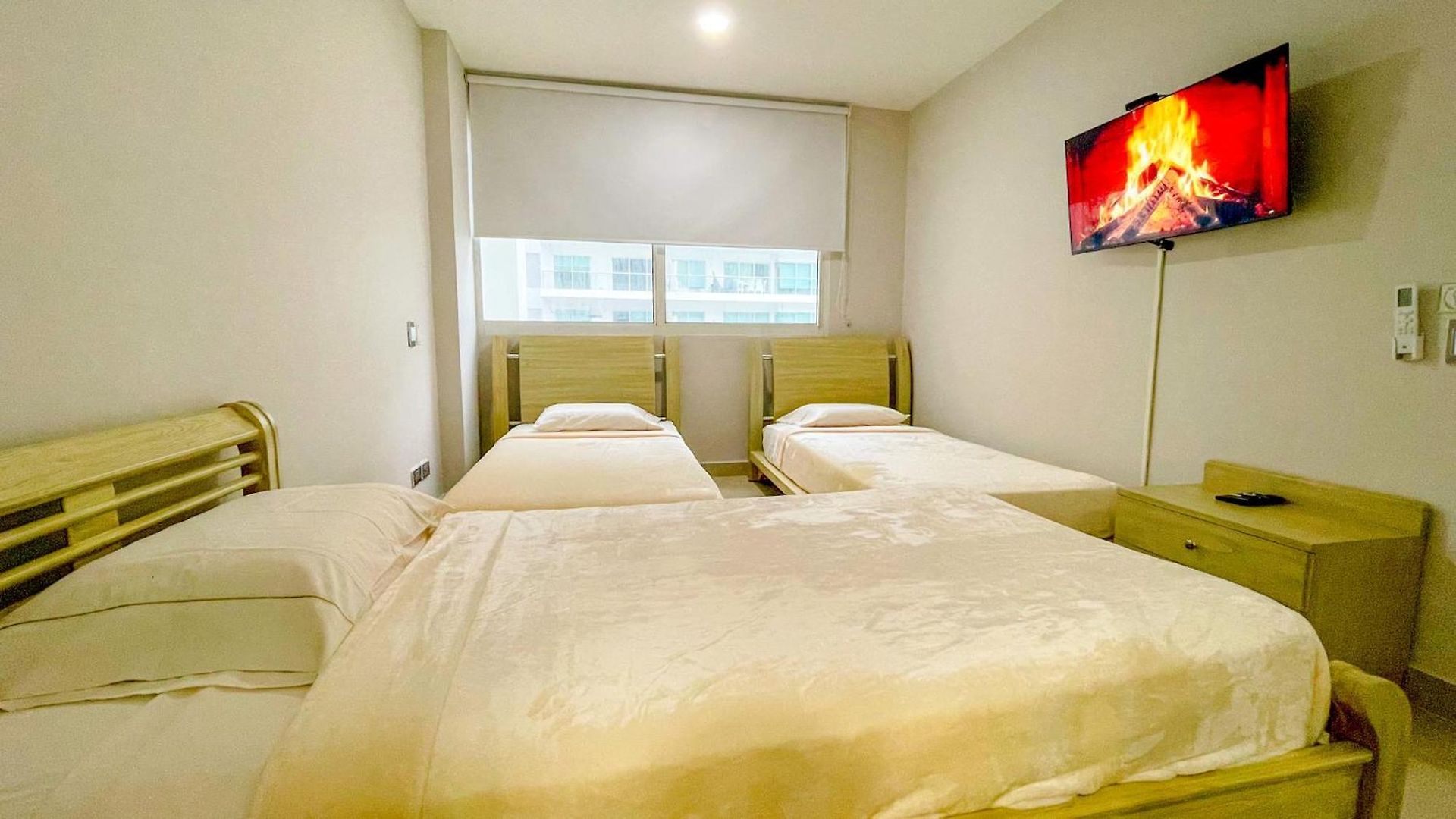 Apartamento Comodos Aptos En Morros3 Con Salida Directa A La Playa, Piscina&parking