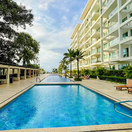 Comodos Aptos En Morros3 Con Salida Directa A La Playa, Piscina&parking *
