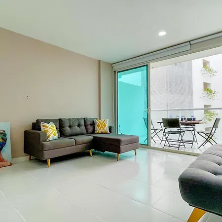 Apartamento Comodos Aptos En Morros3 Con Salida Directa A La Playa, Piscina&parking *