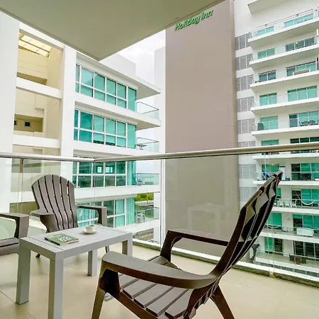 Apartamento Comodos Aptos En Morros3 Con Salida Directa A La Playa, Piscina&parking *