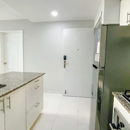 Comodos Aptos En Morros3 Con Salida Directa A La Playa, Piscina & Parking Apartment